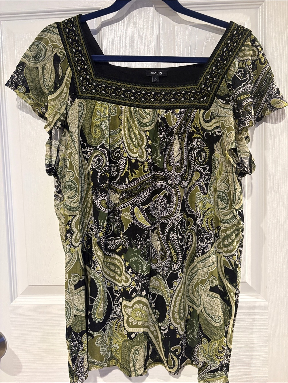 Apt. 9 Olive and Black Paisley Square-Neck Short Sleeve Top